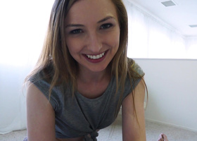 Gorgeous babe with a stunning smile gets banged by a big cock