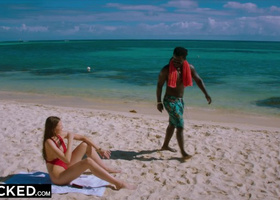 Beach ses for a hunky black dude and a cute hottie