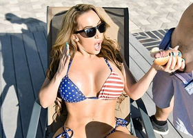 Independence day screwing with a hot dog loving MILF